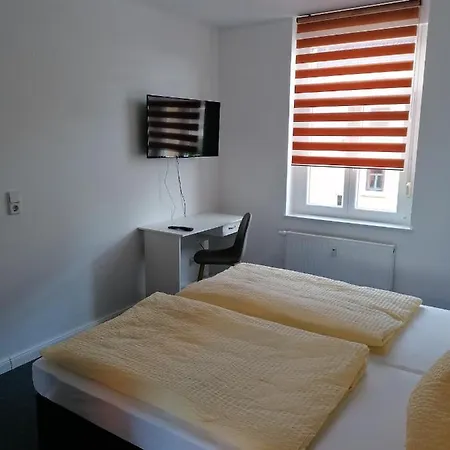 Sleep & Living Ehem Bonaloca Апартаменты Ашерслебен